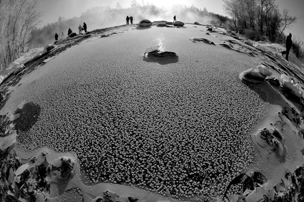 女攝影家郭立秋聚焦伊春攝影作品