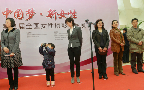 44q椞ϯ_ϵİ̂    AzӰ