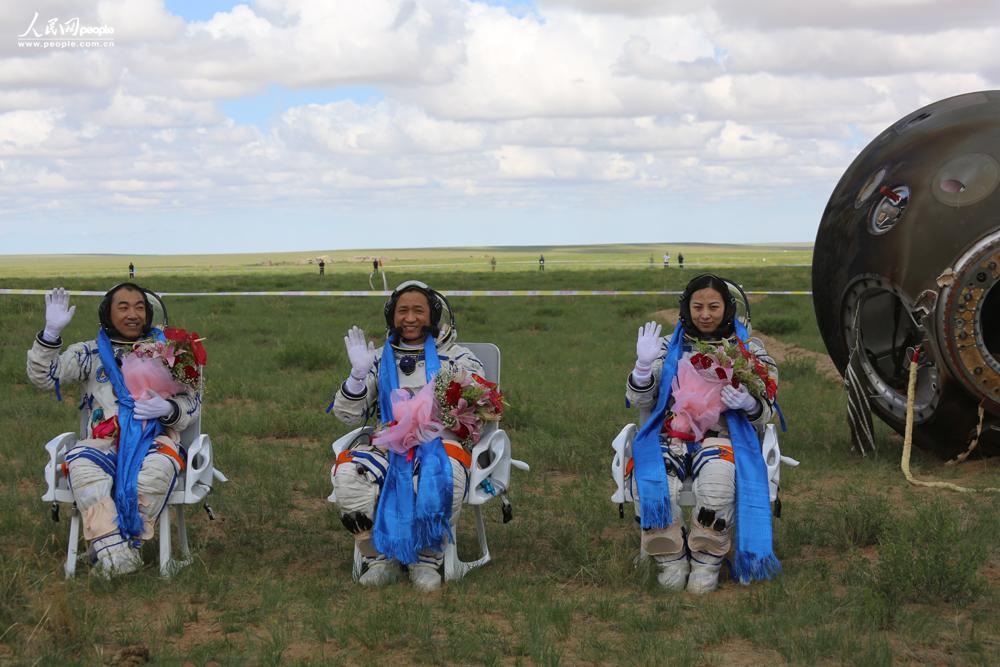 Թƽœo      O\ƔzӰ