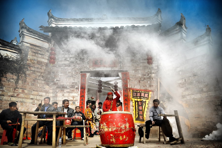 王燕江西萬載鄉儺攝影作品展