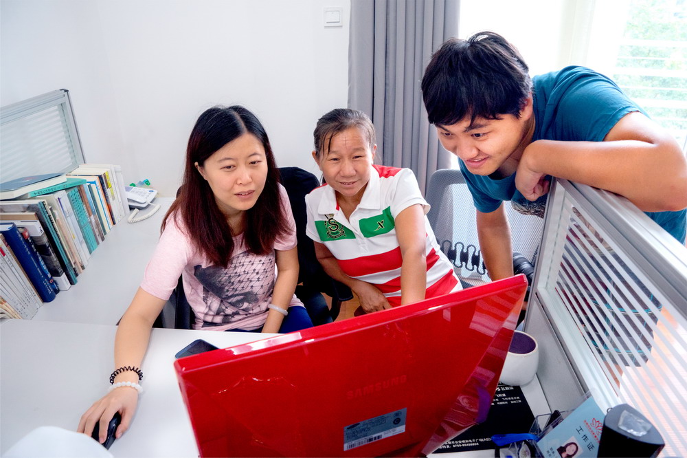 ӛ fE_X鿴PY