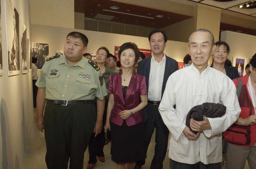 ǰP콨ëoȅ^չ[         ǏzӰ