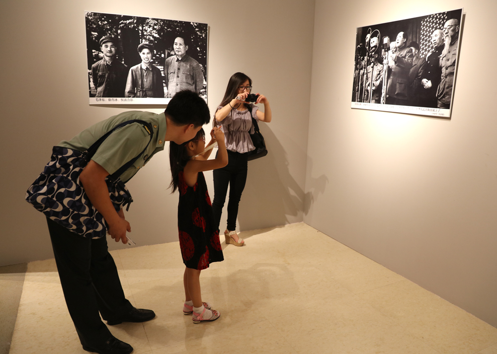 ӬF                ϢPzӰ