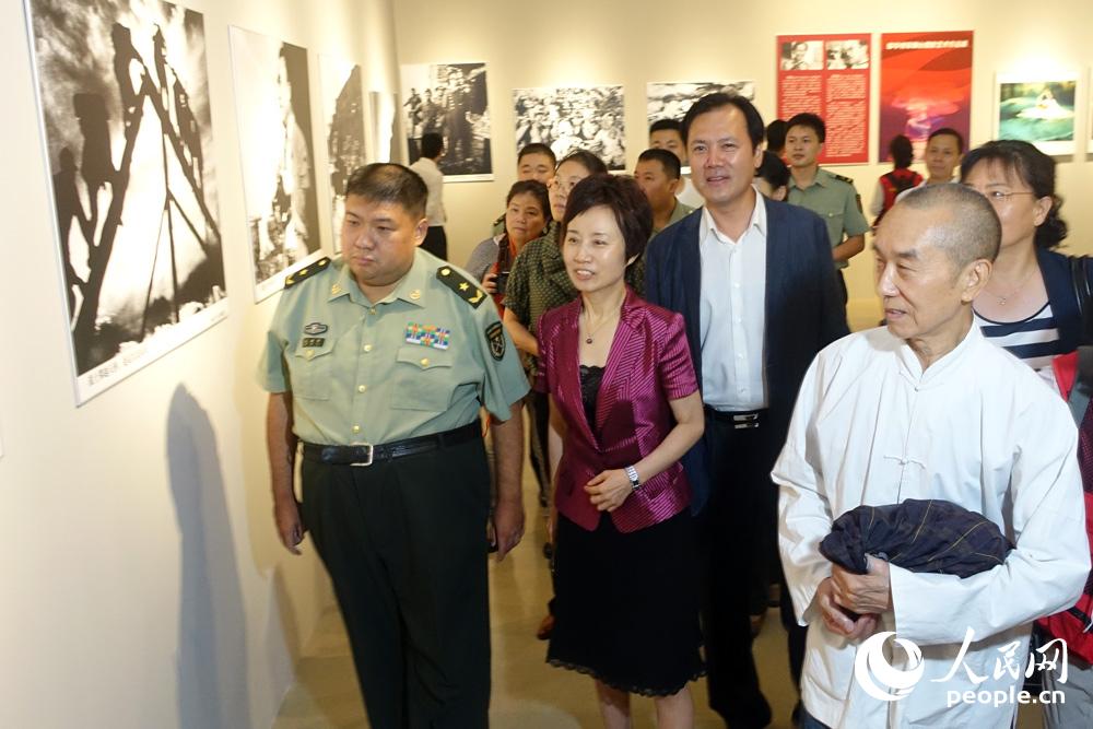 ЇŮzӰ҅fԭϯAzӰƷչھ_Ļ2