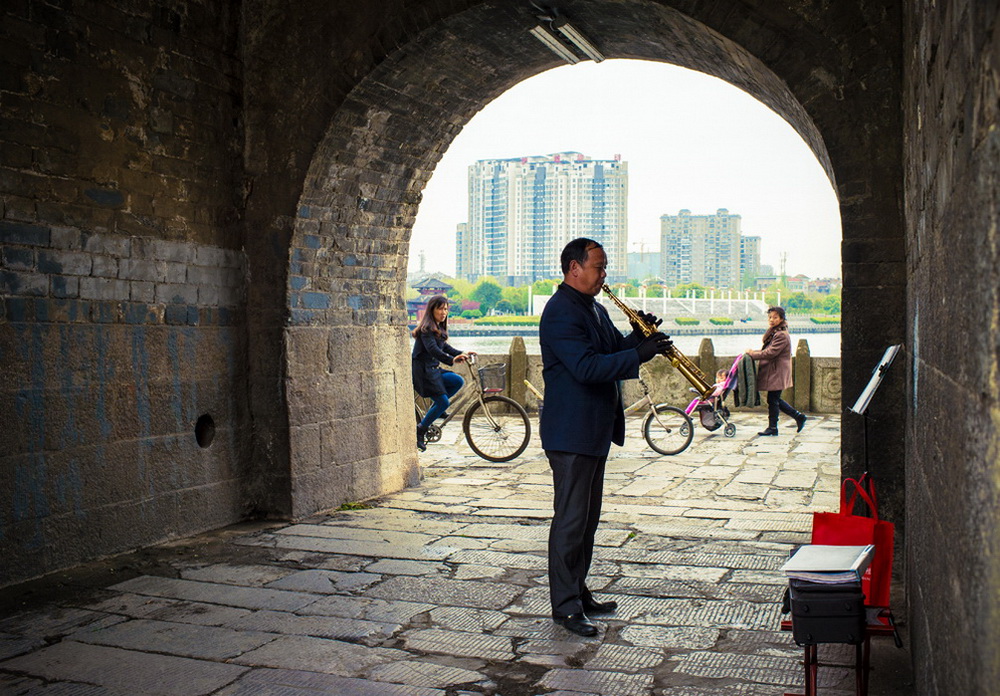 _˹201542ĔzںʡGGݹų