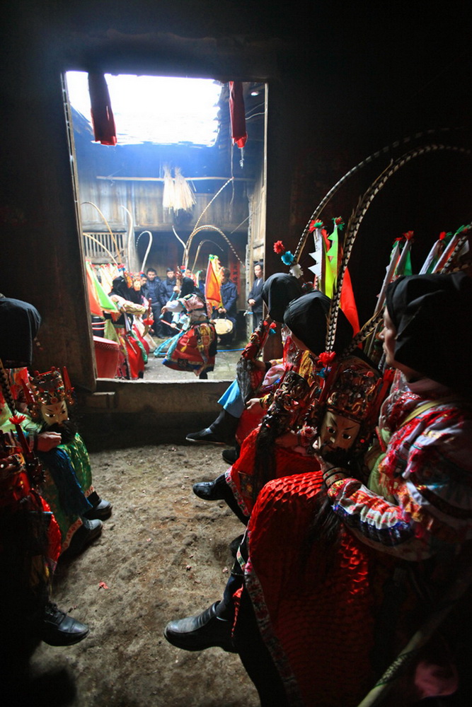 2Õϵı ǿtzӰ