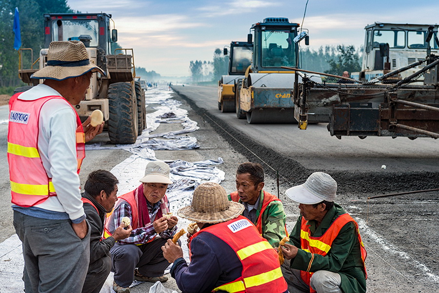 ˮTͰlչ·ϯض zӰ