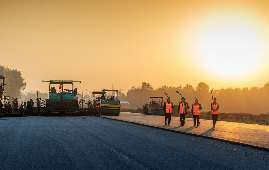 ˮTͰlչ·ꖹ zӰ