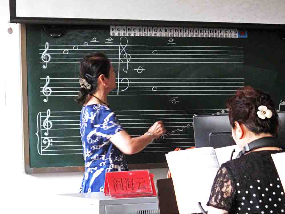 《琴弦上的夢》 胡續蓮攝影作品