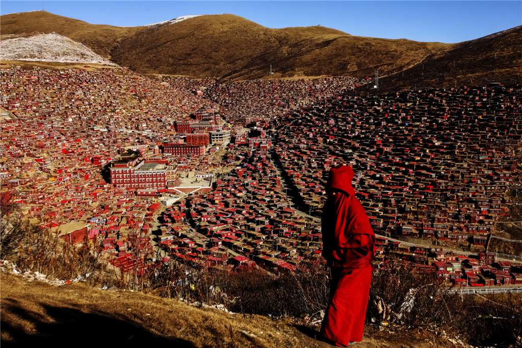 ߌЇŮzӰ҅fTƷչWʥ