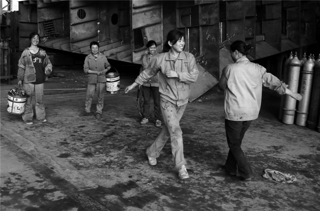 ߌЇŮzӰ҅fTƷչ옷ĴŮ