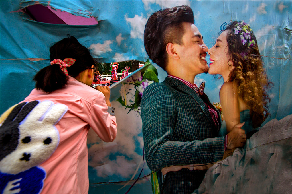 ߌЇŮzӰ҅fTƷչĻǬ