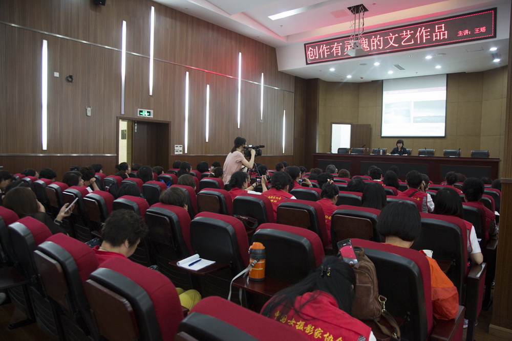 9.ЇŮzӰ҅fϯЇzӰ҅fϯhMӛ}v`ˇƷAĔzӰ