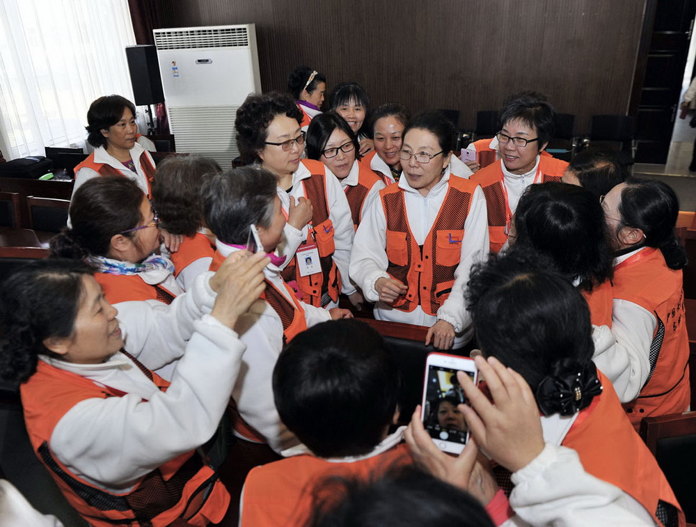 12.ްWTͅfϯؕLozӰw              zӰ