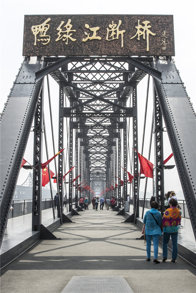 7G^ϷʽБҒ~ޱϵġG傀ɫ,ɇLtό}ڱvʷԭò