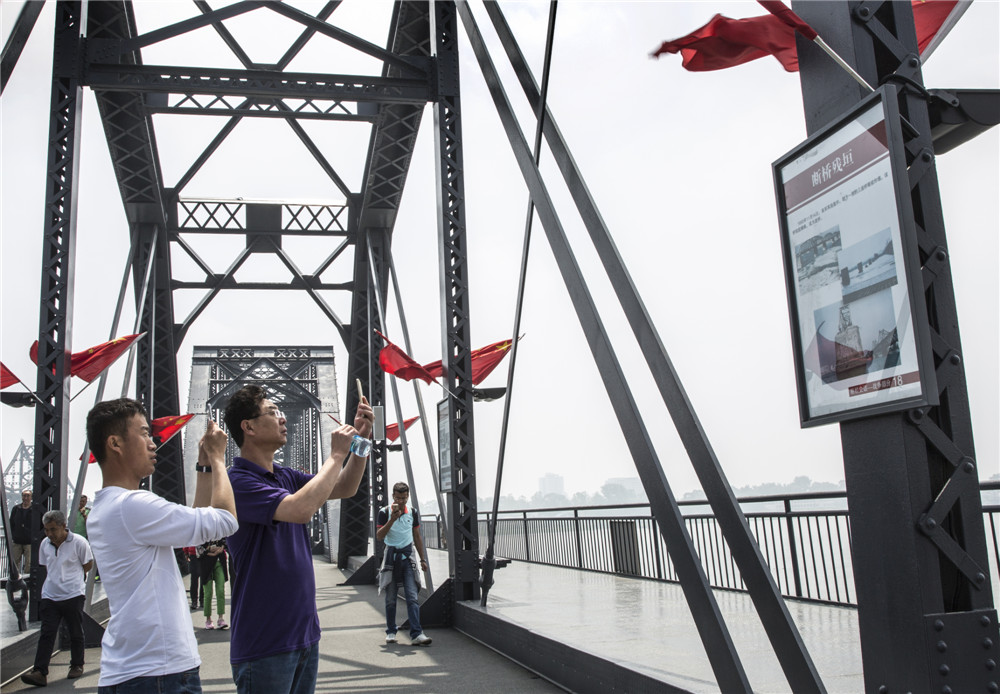 12܊Д־Ը܊ıYԮ195010{󲿷ֿ_ʼGϜͨгɇҪͨҪF··ʩiQҪݚڝM߅ϵĳrһ˵ȫHGԖ|؅^нͨ܊OʩSкʹf