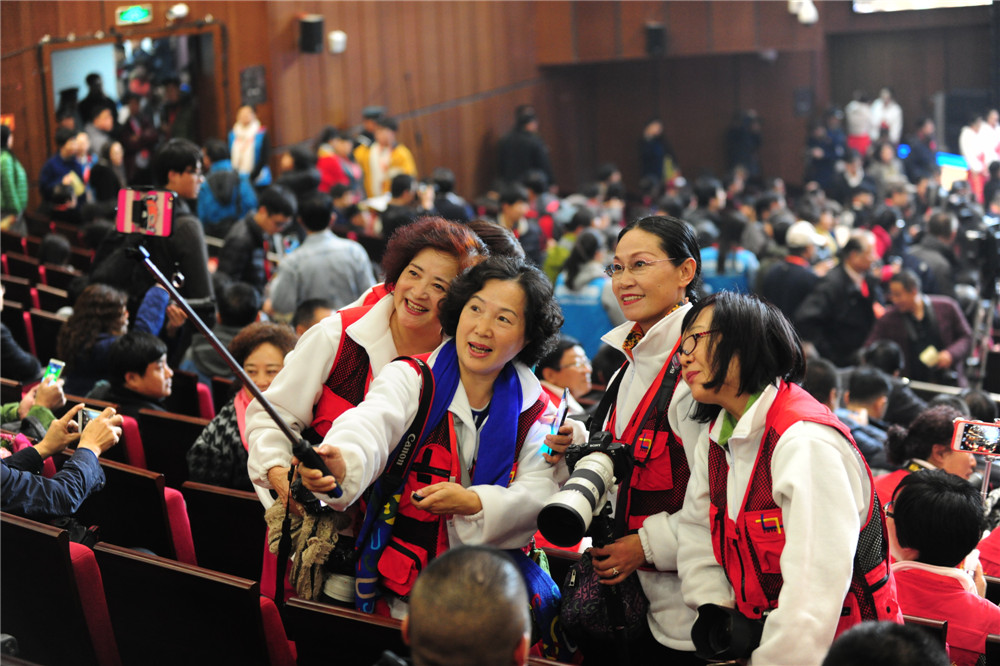 33.ЇŮzӰҸ߼ްWTӵʮһЇzӰˇg_ĻʽӗzӰ