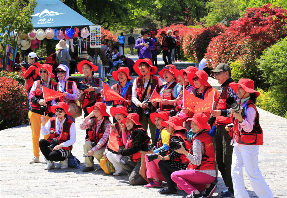 15.ŮzӰMϵһɽɽĔzL