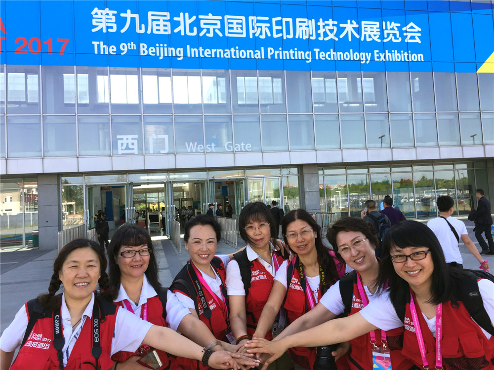 1.ЇŮzӰҾ۽ھŌñHӡˢgչ[