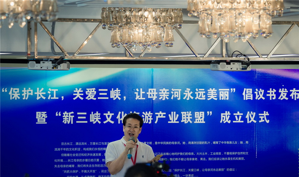 61.β߄ӰHýL݋͸oƬ3DoӰ{Ƭ˗AoǲzӰ