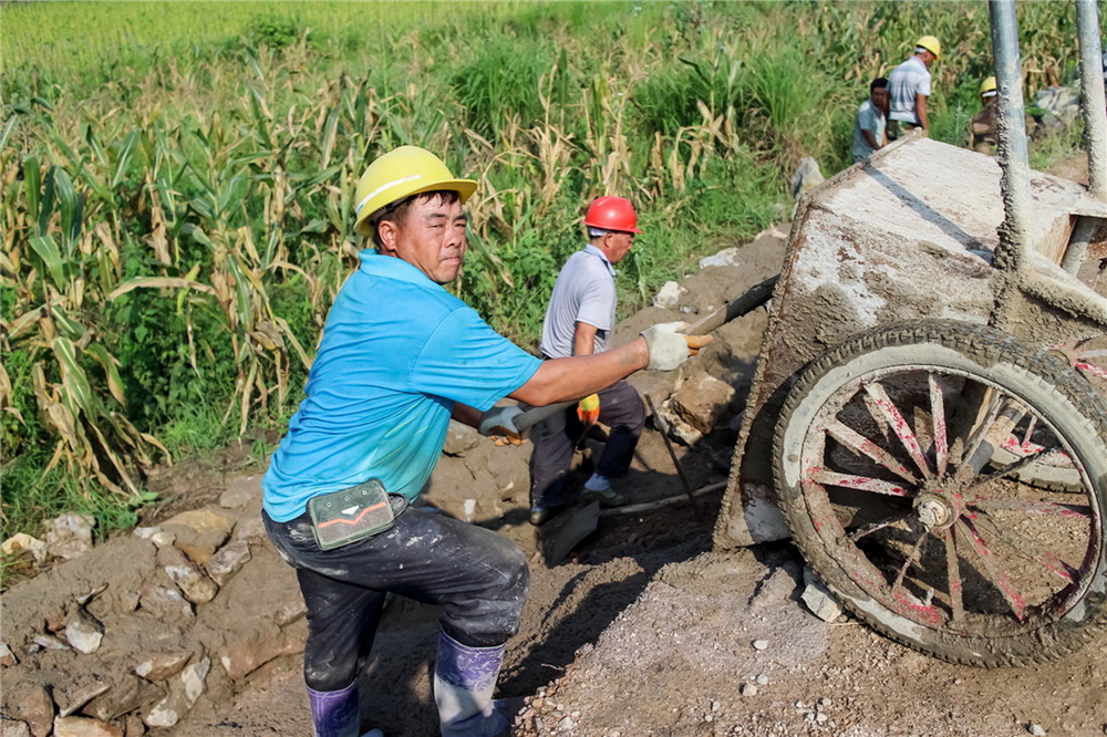 ·ŲeƷ  꼉 FʡȪнɽƺɽСW ޵F·Ҫ^һЩ]Ĺ