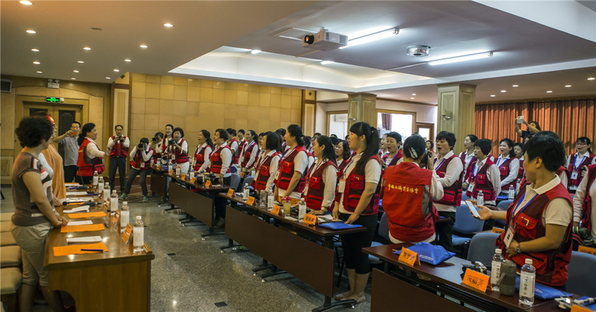 5.ȫwϳЇŮzӰ҅f衱־zӰ