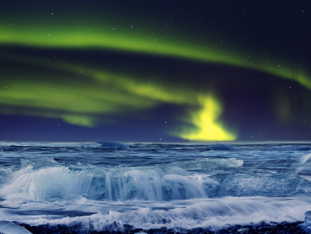 O2-aurora borealis22017AFGѲِARTFOTORBijeljina - BiHِ^LM