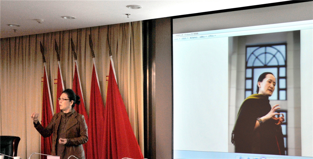 6.oFvԼzӰ40R^ӛ䛰չµ·vǵFzӰ