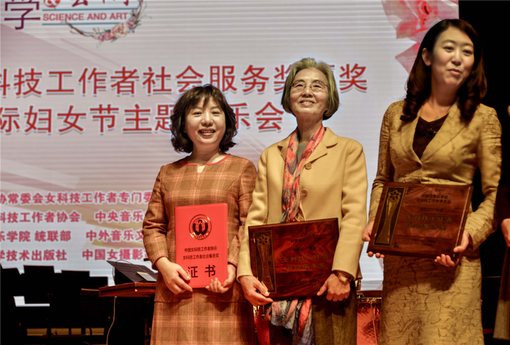 mcCIȡw(ǏzӰ)