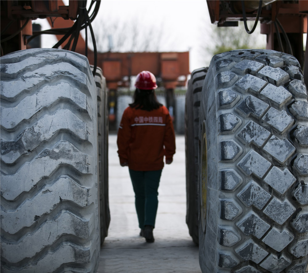 15.ԶĿͶ˸hHIıӰҵR^НuНuh(ţޔzӰ)