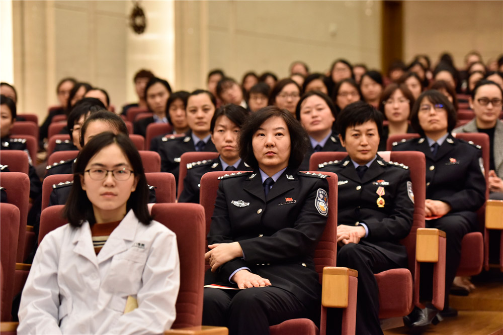 25.Թ𾀵Ů^(zӰ)