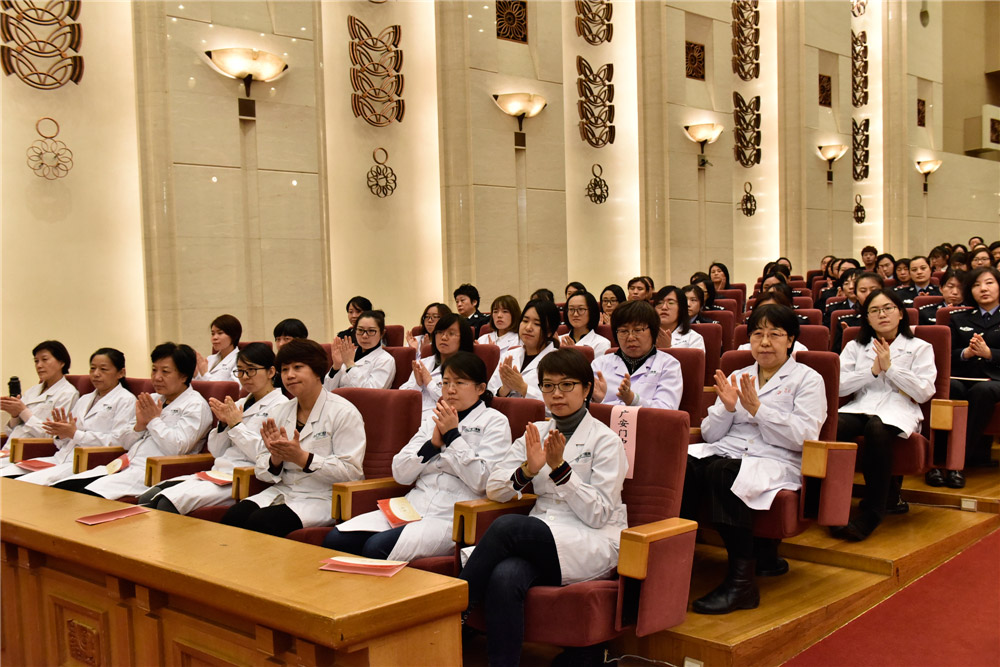 24.ԏVTtԺ^(zӰ)