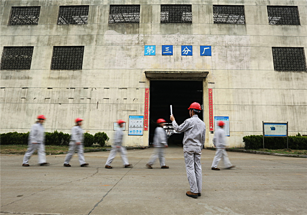 27.վL(hzӰ)