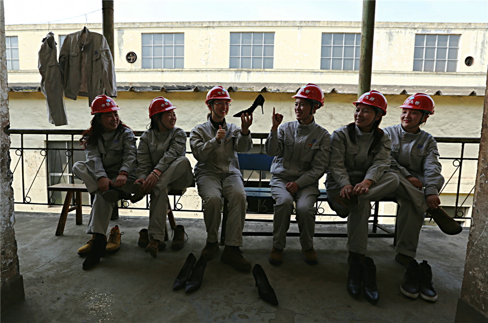 30.@ЬСĴָ߀(hzӰ)