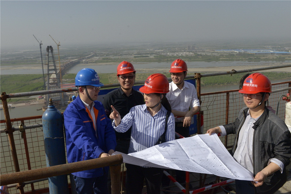 13.ϼcF꠹ǸɳɆT̈́·չ_ӑՓ(PzӰ)