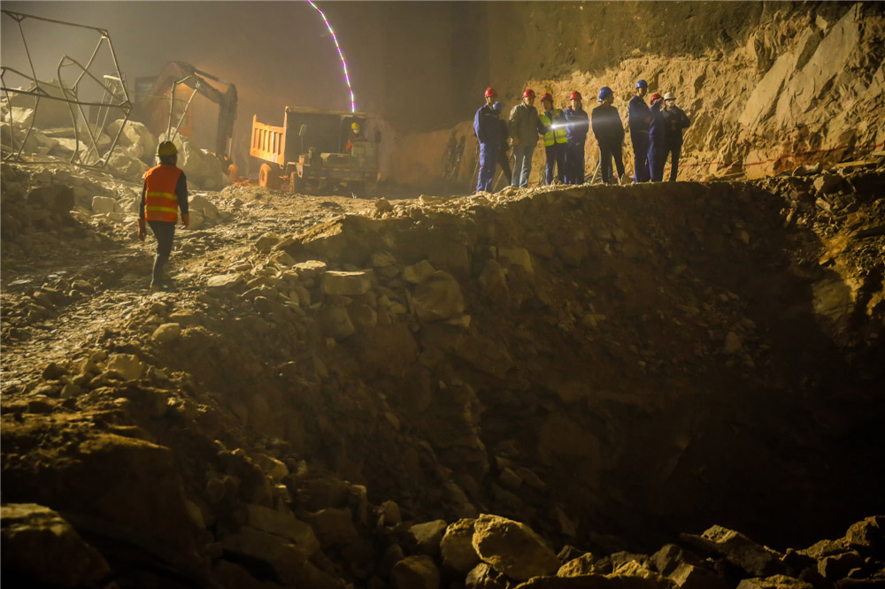 14.ڻ谵rc{ӑՓsĵ|r͑ʩԃhɵĿгɹQǰʩһЩy}FǰMķ(RzӰ)