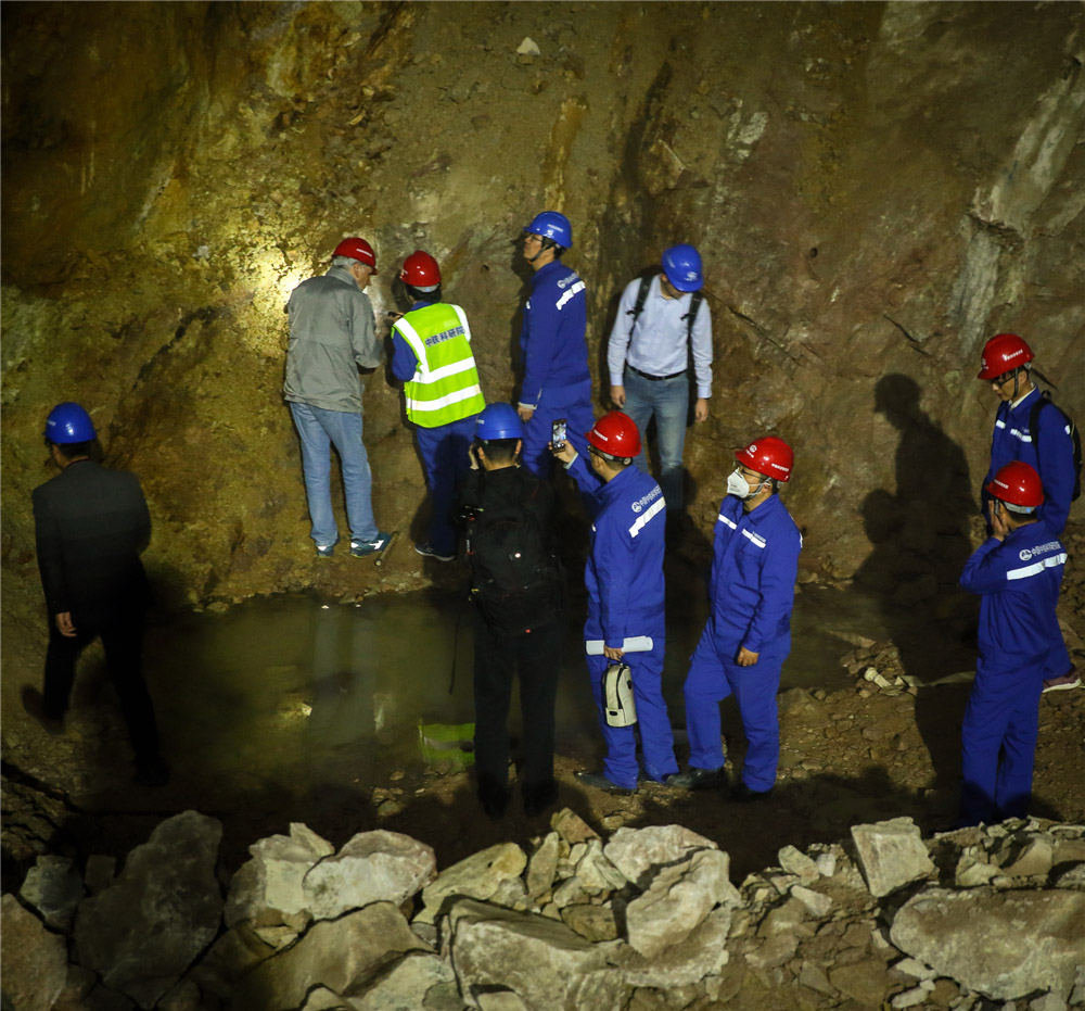 12.ˌؿF|rٶ͵ĎrҲĿҲ80qĲһСӂĔvɫI canУ挦@λoԷքeҷQ̸֮eC볚ۿ(RzӰ)