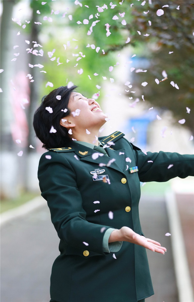 10.ŮBԺ(һ~zӰ)