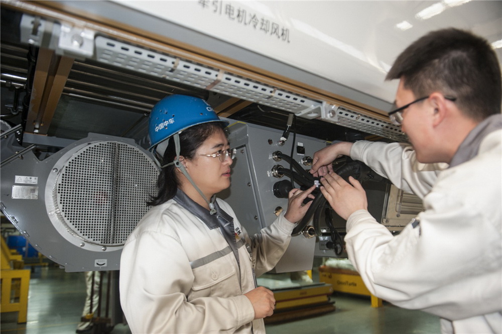 17.|ǰlչĻʯ(ȻzӰ)