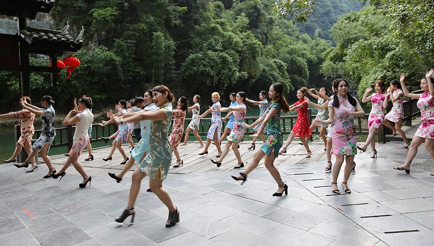 30.LiveFunʹмҡxǡЇһĔzӰ