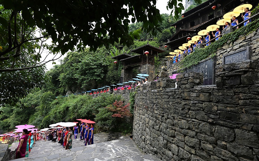 38.˲500˵ㅢˡЇ{L鮋ߡLiVeFunʹмҡһĔzӰ