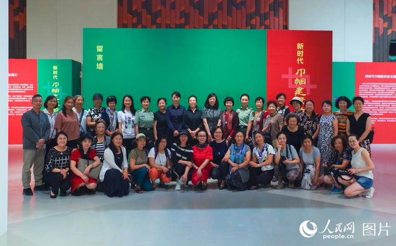 r펽O}zӰչھ_ĻZ/z