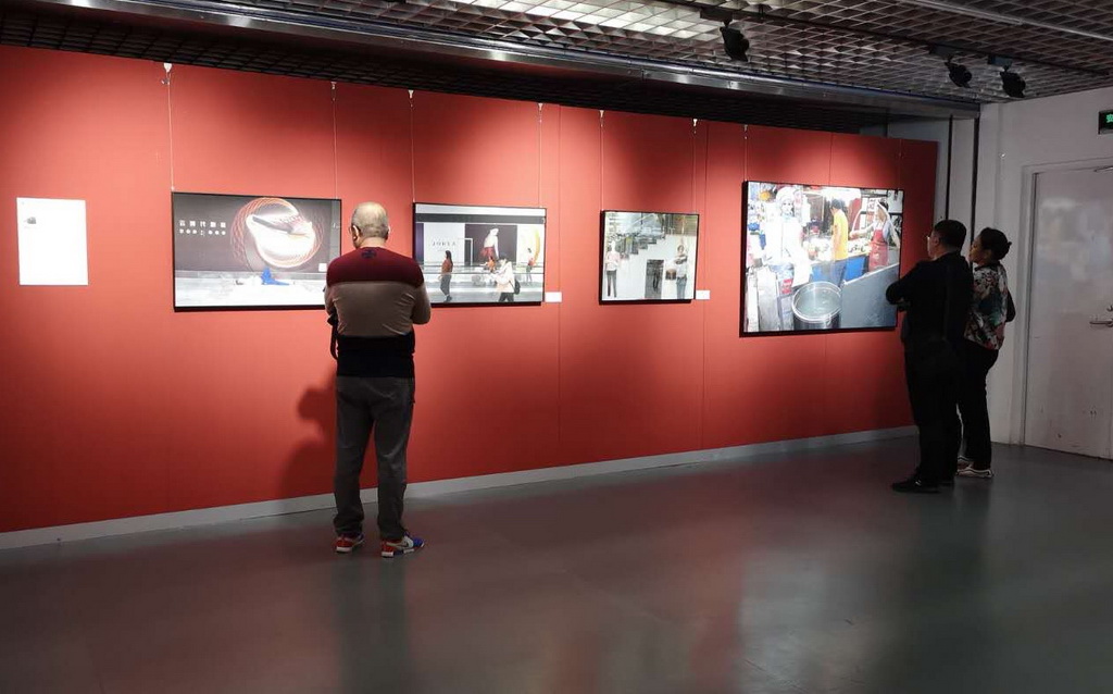 “蔡煥松師徒三代”攝影展在京開幕【6】