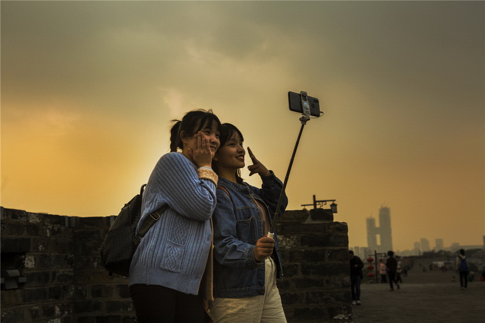 4.ATųǉοͽj[^Srûؑ(wռ zӰ)