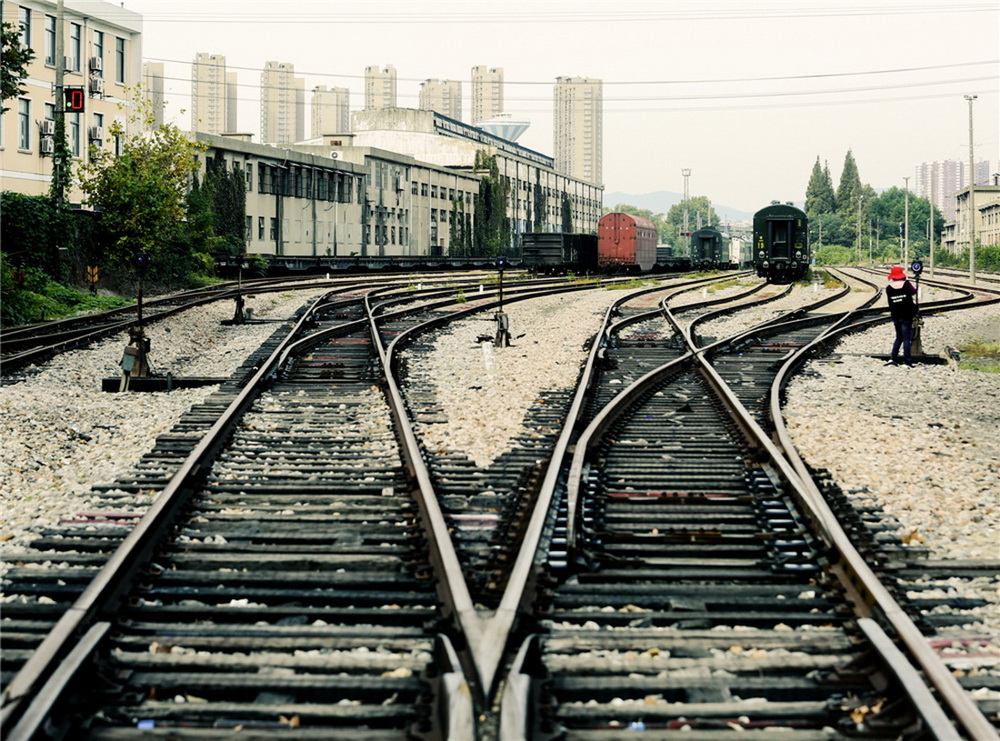 11.׷ҕϾֿښvʷzE˼(wռ zӰ)