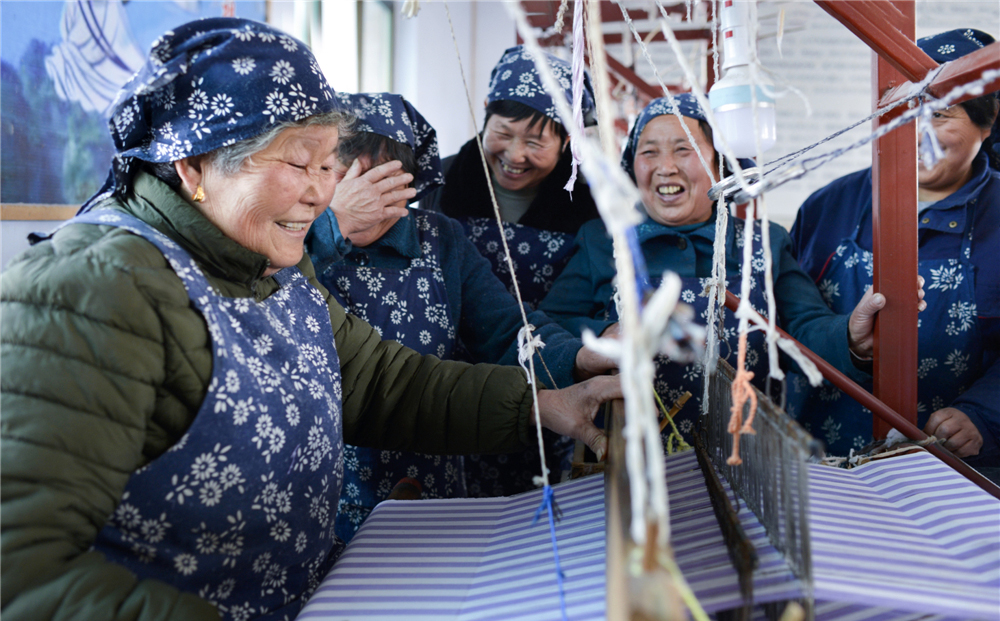 8.C︶Ӣ(һ)195267qɂŮѳσɿڼfܒXoOIԵIWƷ߯(ԶzӰ)