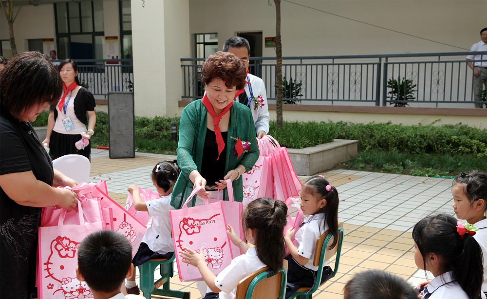 12.ϾKh˹СWУmWlŌWƷ(DƬKh򼯈Fṩ)