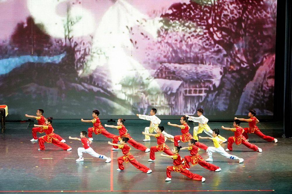 33.һ꼉nչʾΕ z