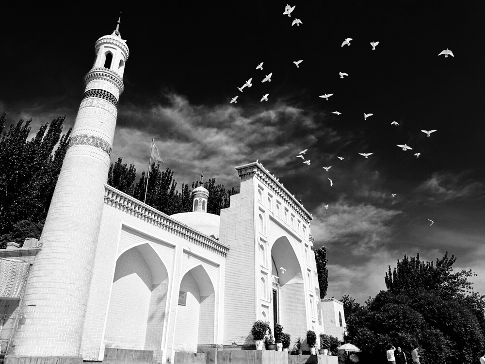 1.ʲЇ߅ĳښvʷǽzI֮·ϵҪһվfЇЁ؅^Ę^ʲԾS᠖˹m˿ʲϳǅ^ꂥĽǴҲаؠfԭ˹m̂ʿĹʼ1442500Ěvʷȫcﱣoλ z