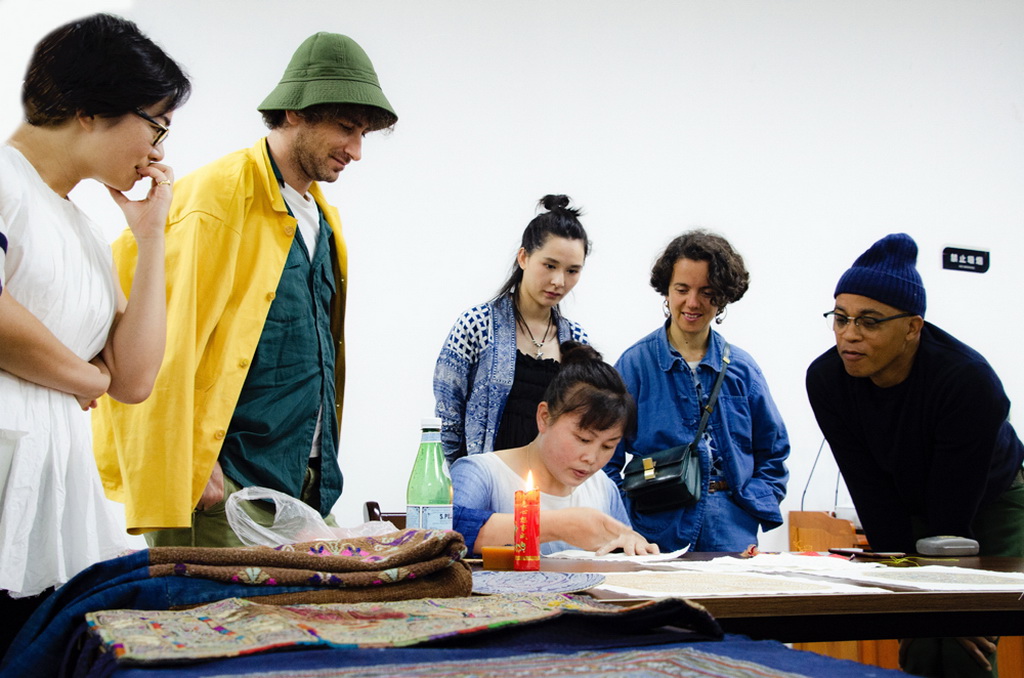 9.gˇMɵĿFFݸؿϞȾCˇDڬFչʾˇ(zӰ)